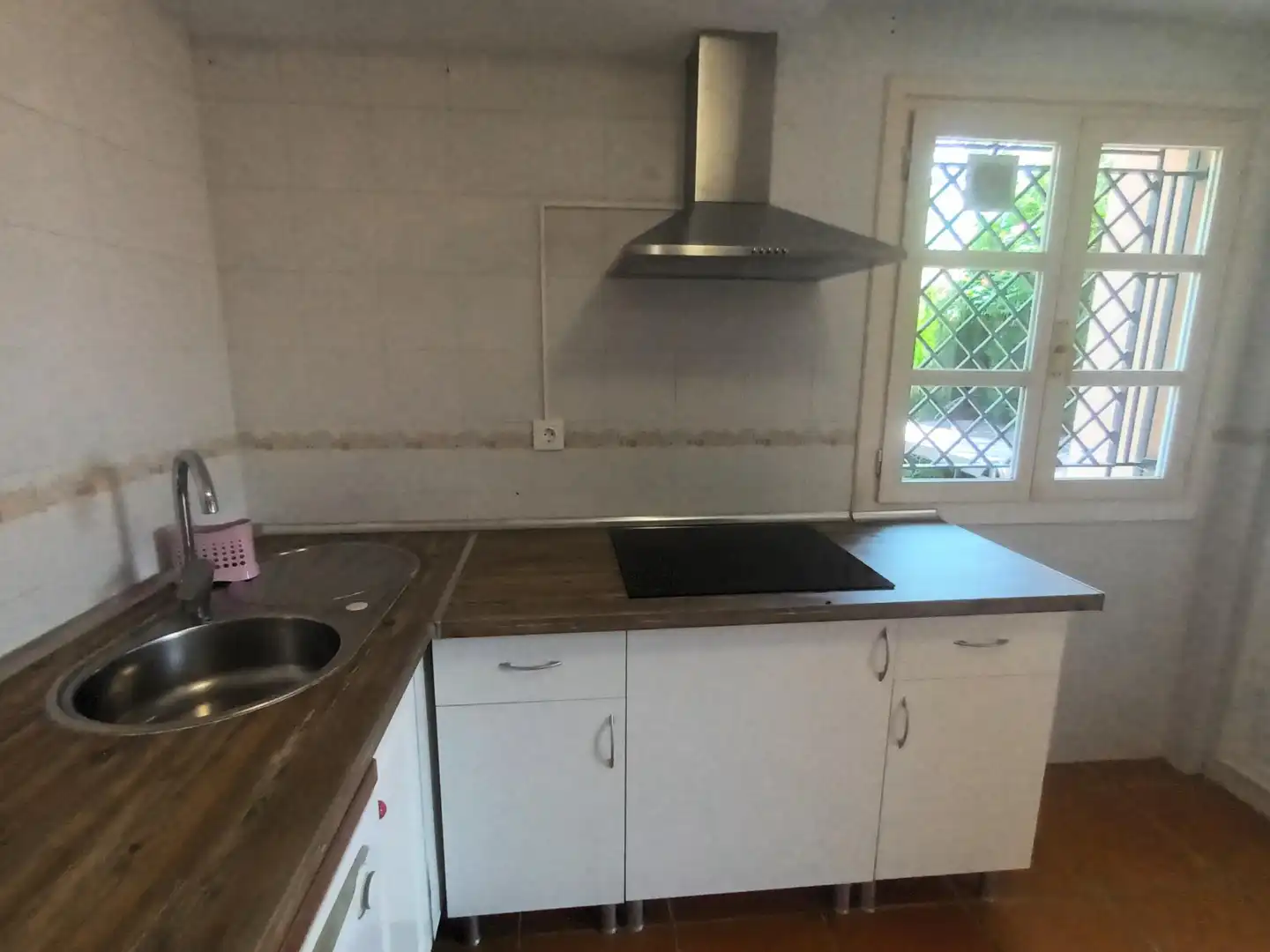 Cocina de Casa o chalet de alquiler en Albolote con Calefacción, Jardín privado y Terraza