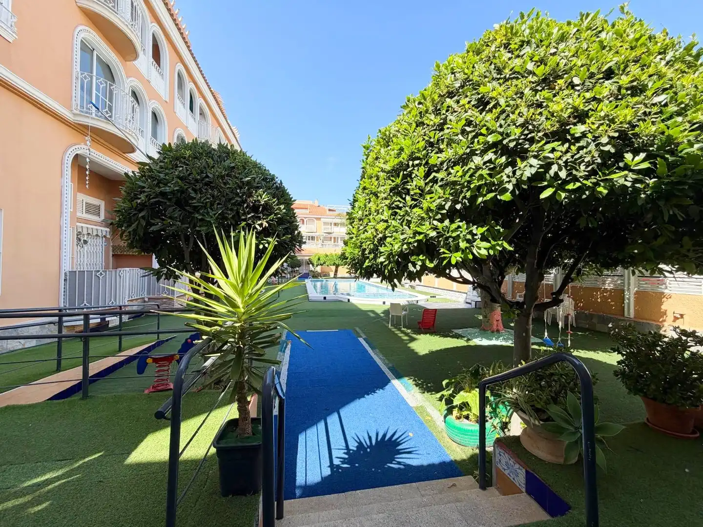 Piscina de Piso en venta en Los Alcázares con Piscina, Amueblado y Horno