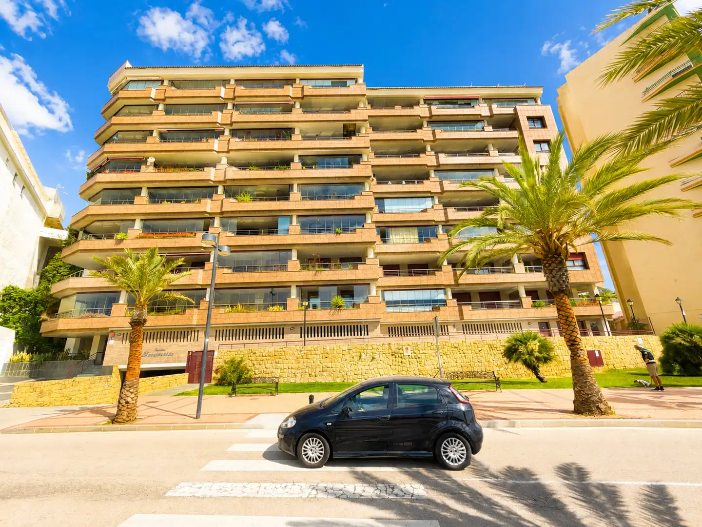 Vista exterior de Dúplex en venda en Fuengirola amb Aire condicionat, Moblat i Forn