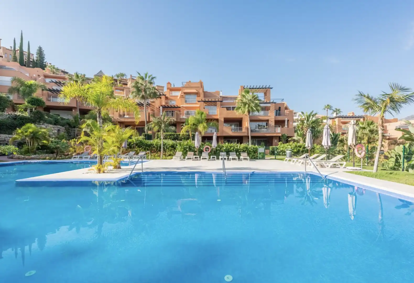 Penthouse with pool for sale in Nueva Andalucía, imagen 24