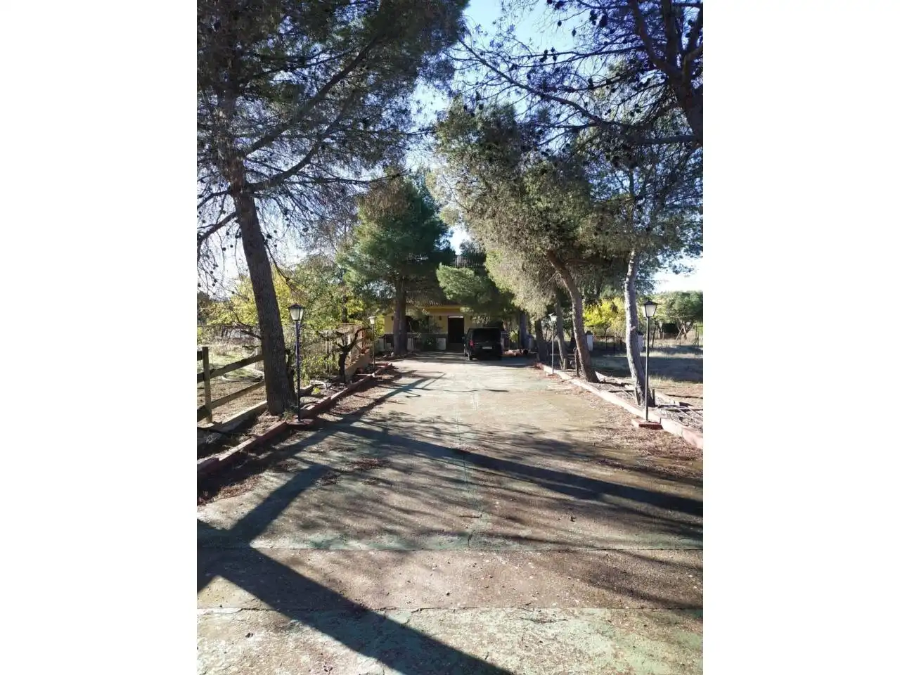 Casa rústica amb jardí en venda a Calle crt de fuente fresno