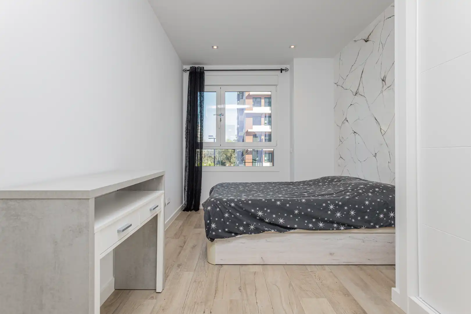 Schlafzimmer von Wohnung zum Verkauf in Madrid mit Heizung, Terrasse und Abstellraum