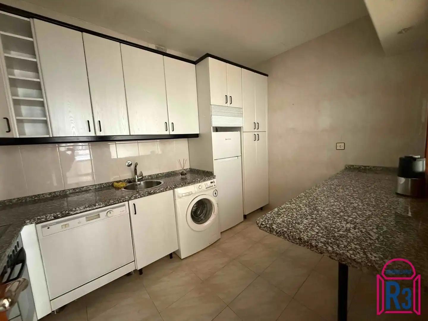 Cocina de Apartamento en venta en León Capital  con Calefacción
