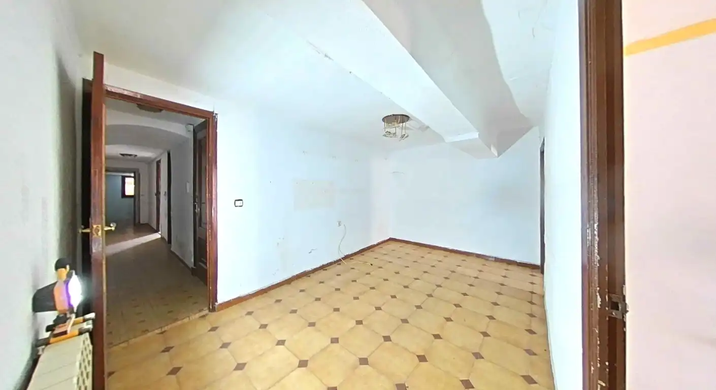 Piso en venta en Autol