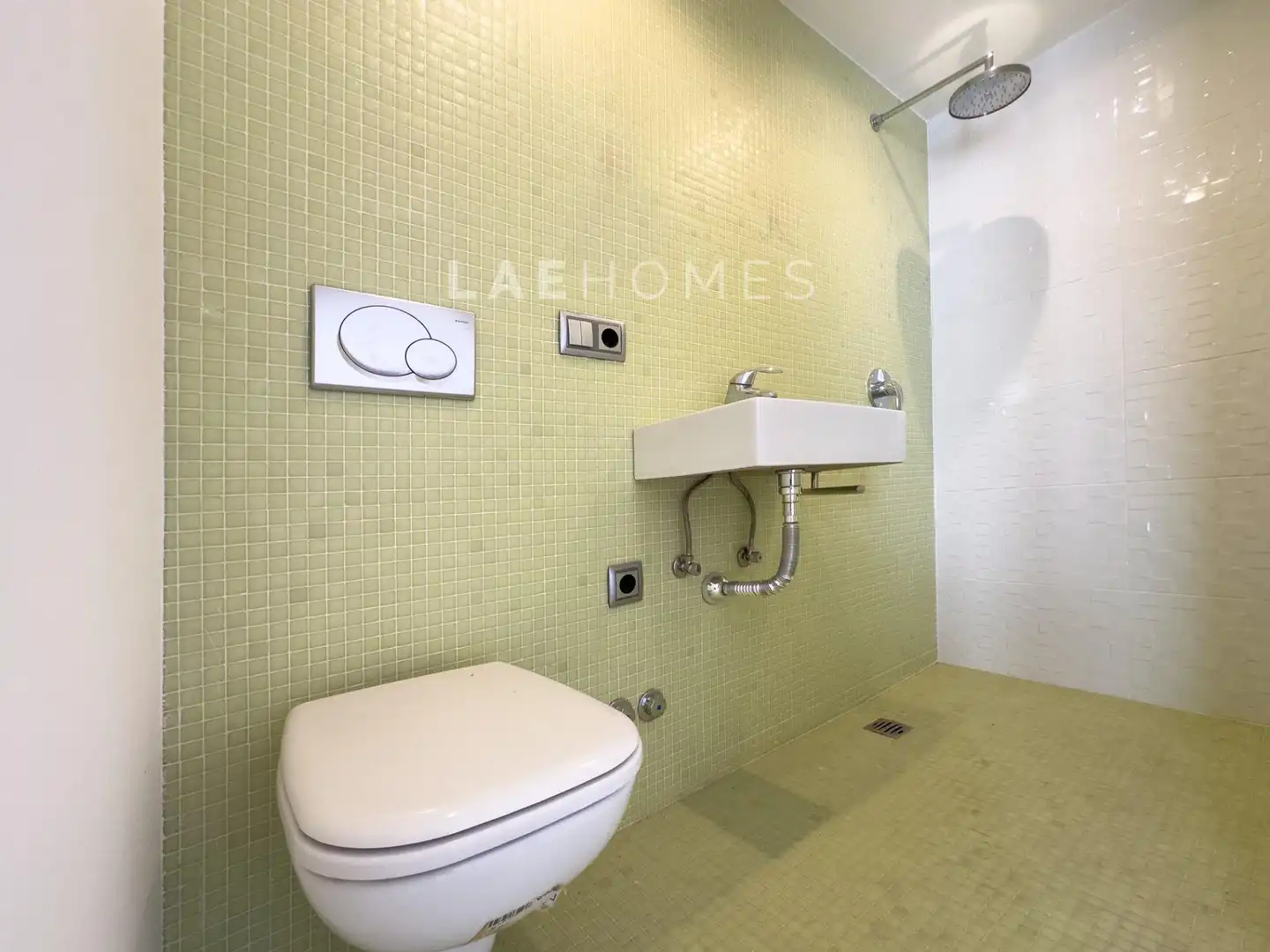 Badezimmer von Maisonette zum Verkauf in Sevilla mit Klimaanlage, Heizung und Terrasse