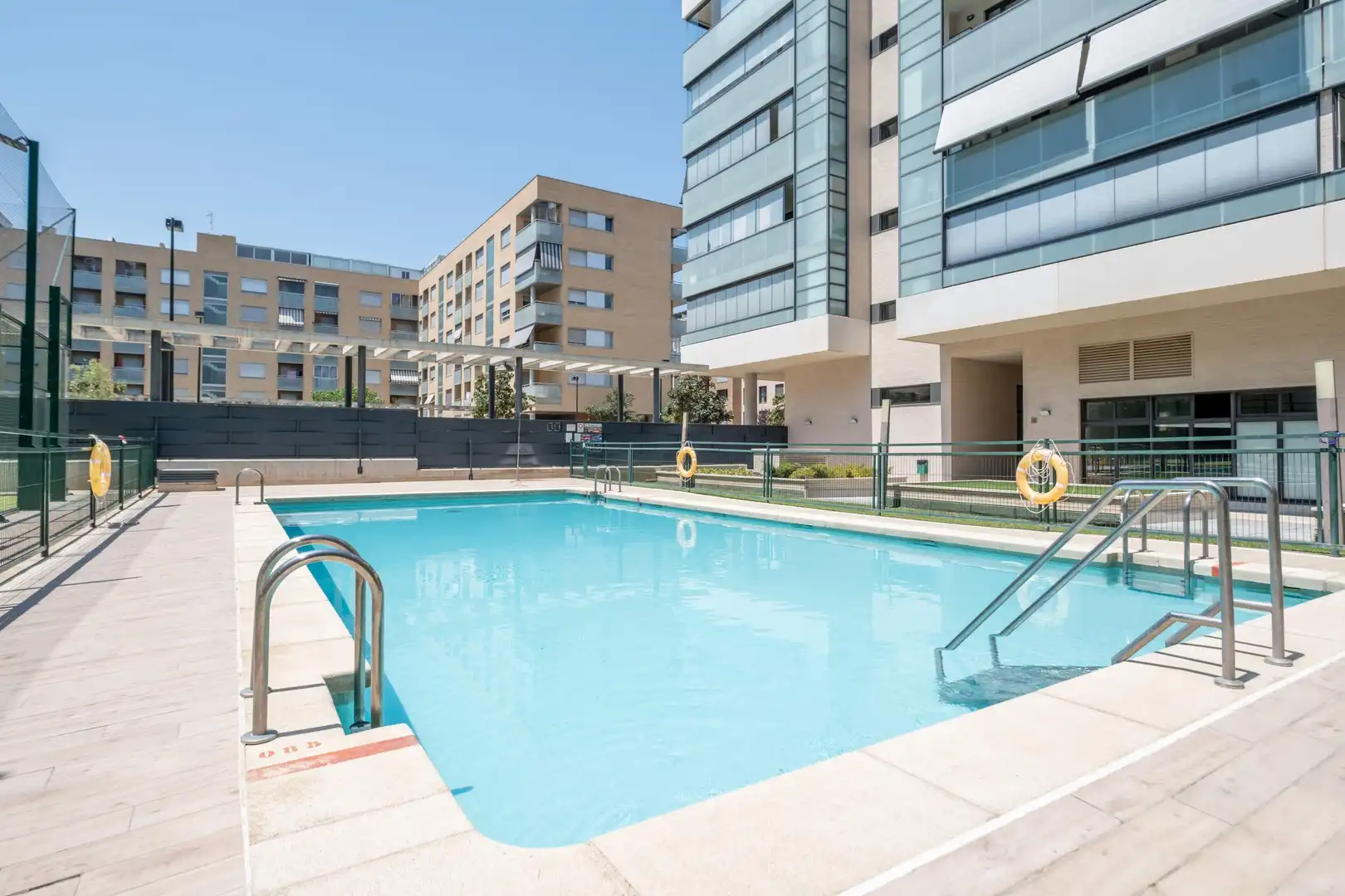 Piscina de Ático en venta en Zaragoza con Calefacción, Jardín privado y Terraza
