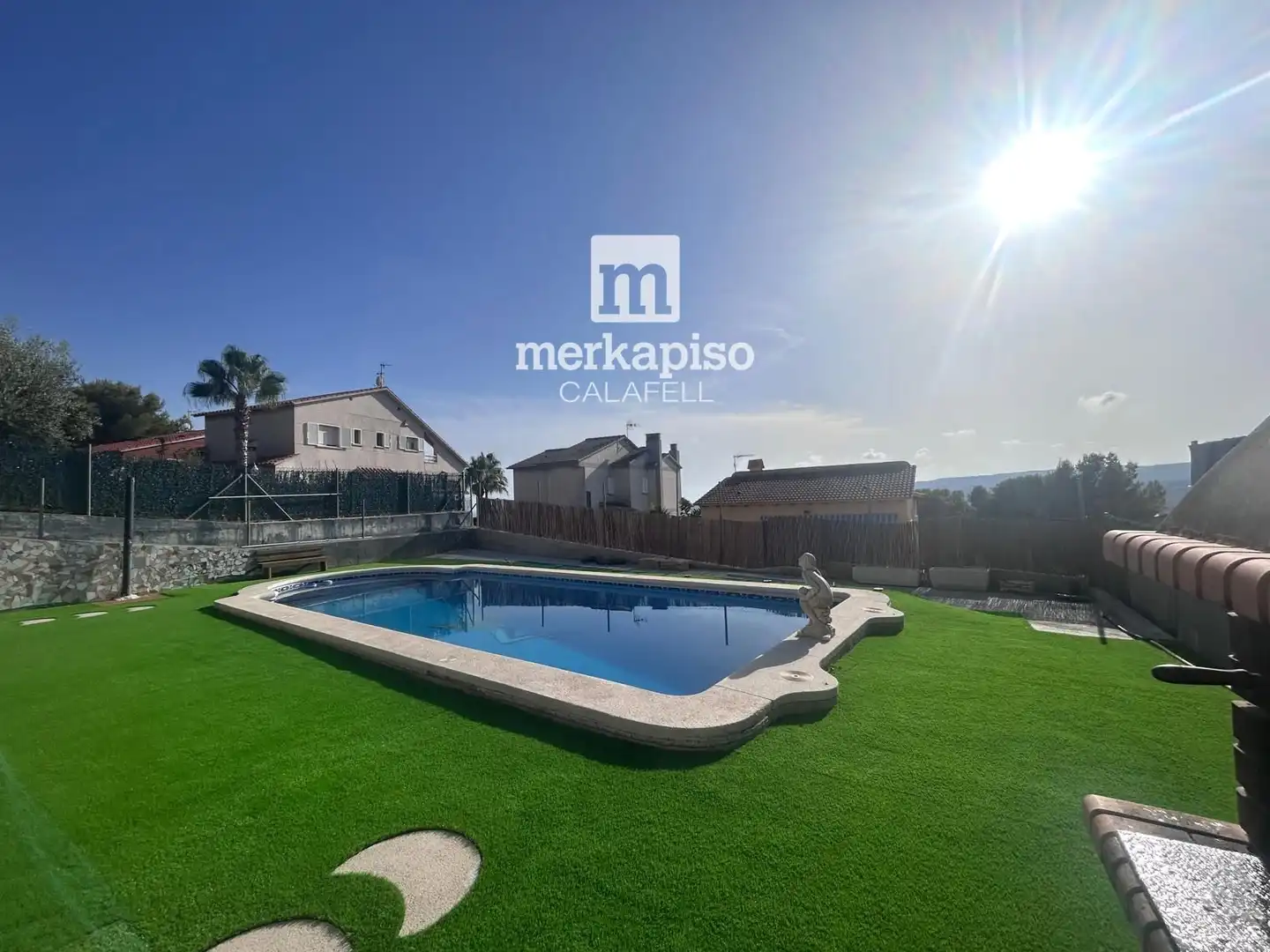 Swimming pool of Houses for sale in El Vendrell  with Heating, Terrace and Storage room