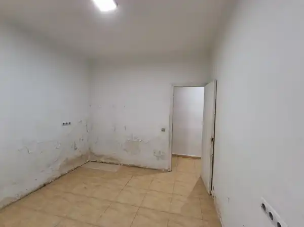 Casa adosada en venta en Terrassa con Terraza