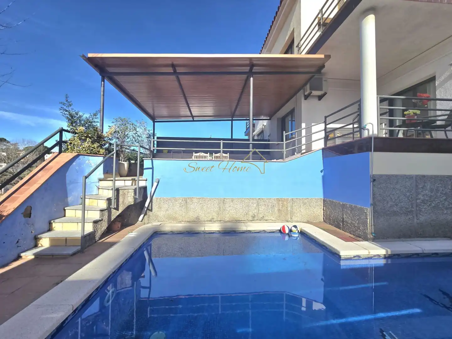 House with pool for sale in Centre