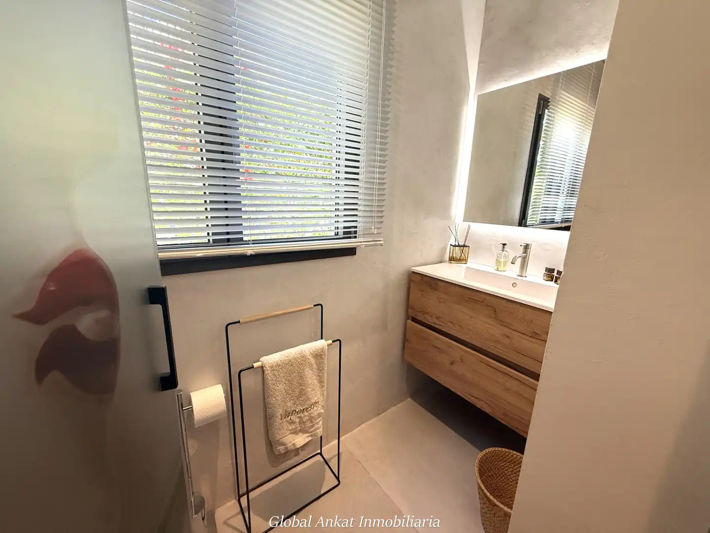 Bathroom of Houses for sale in Felanitx  with Air Conditioner, Private garden and Terrace