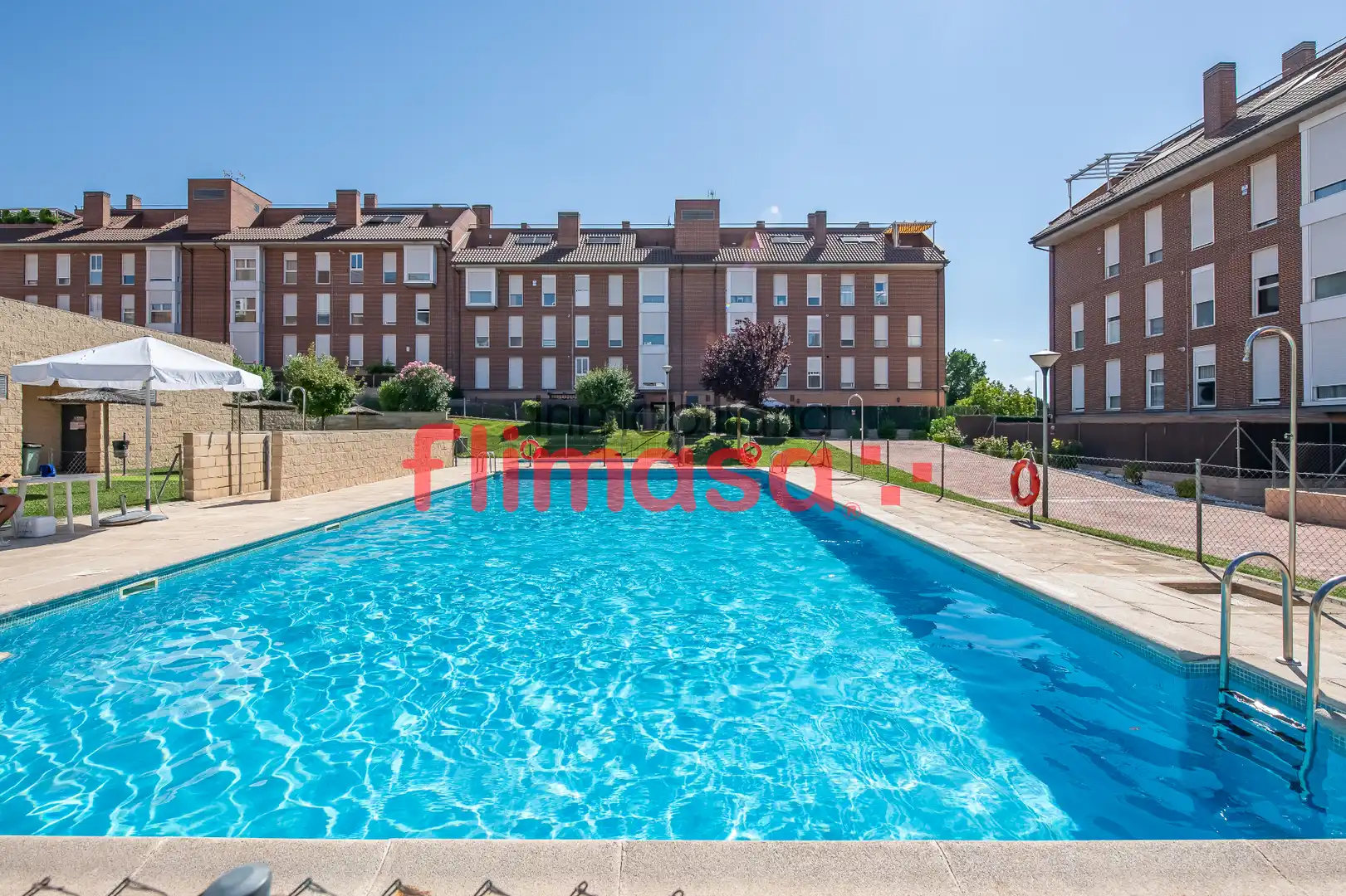Swimming pool of Duplexes for sale in Arroyomolinos (Madrid)  with Air Conditioner, Heating and Storage room