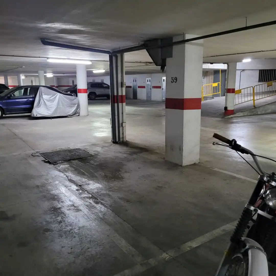Parking for sale in Ducat d`Atenes, imagen 5