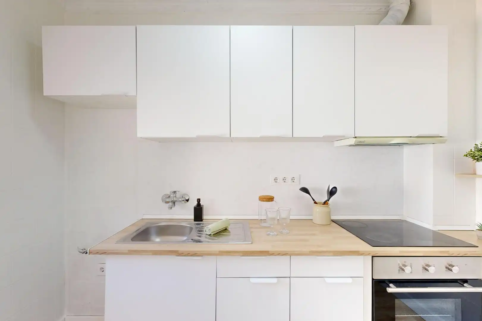 Küche von Wohnung zum Verkauf in Cartagena mit Klimaanlage, Heizung und Balkon