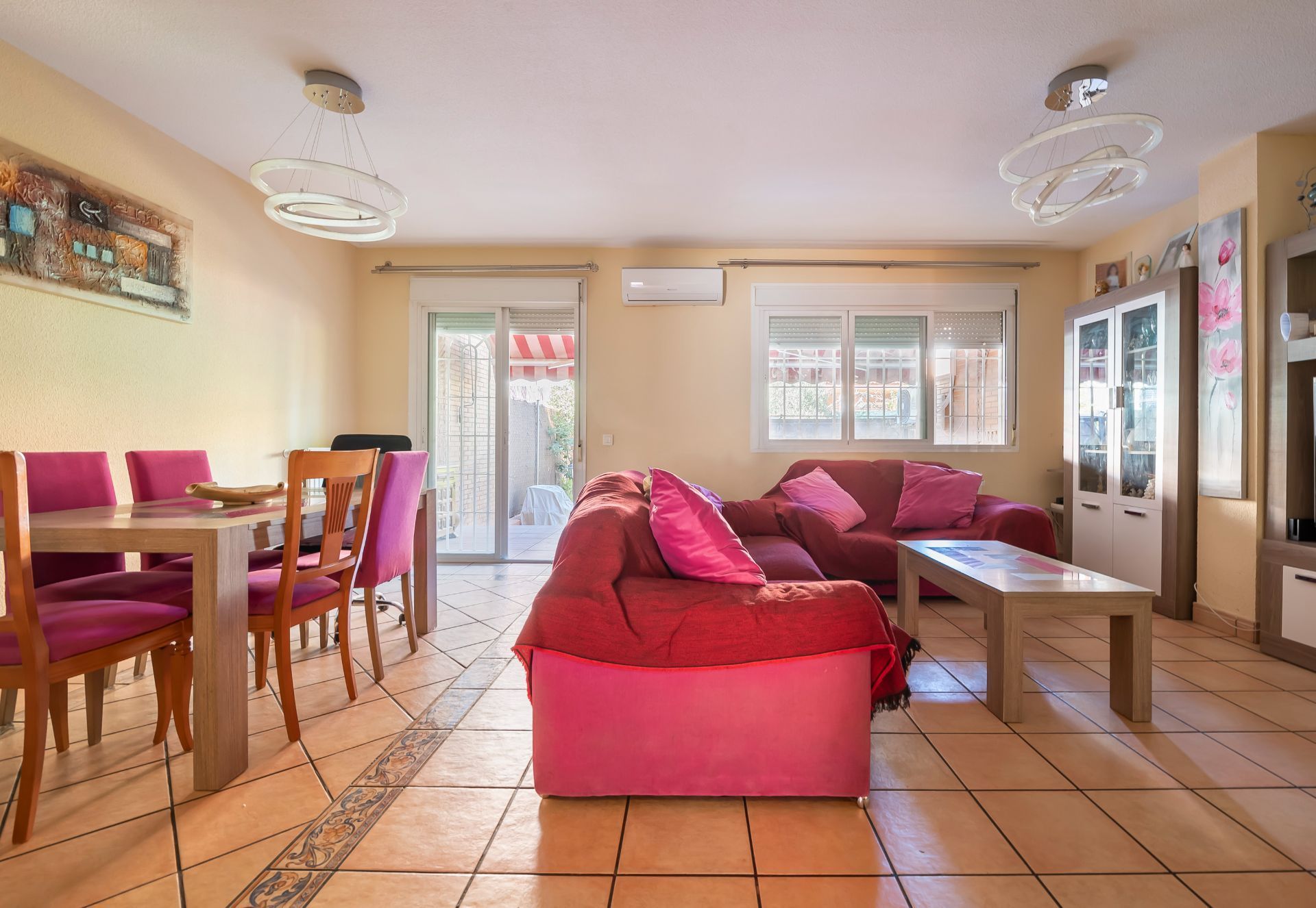 Living room of House or chalet for sale in Leganés  with Air Conditioner, Heating and Private garden