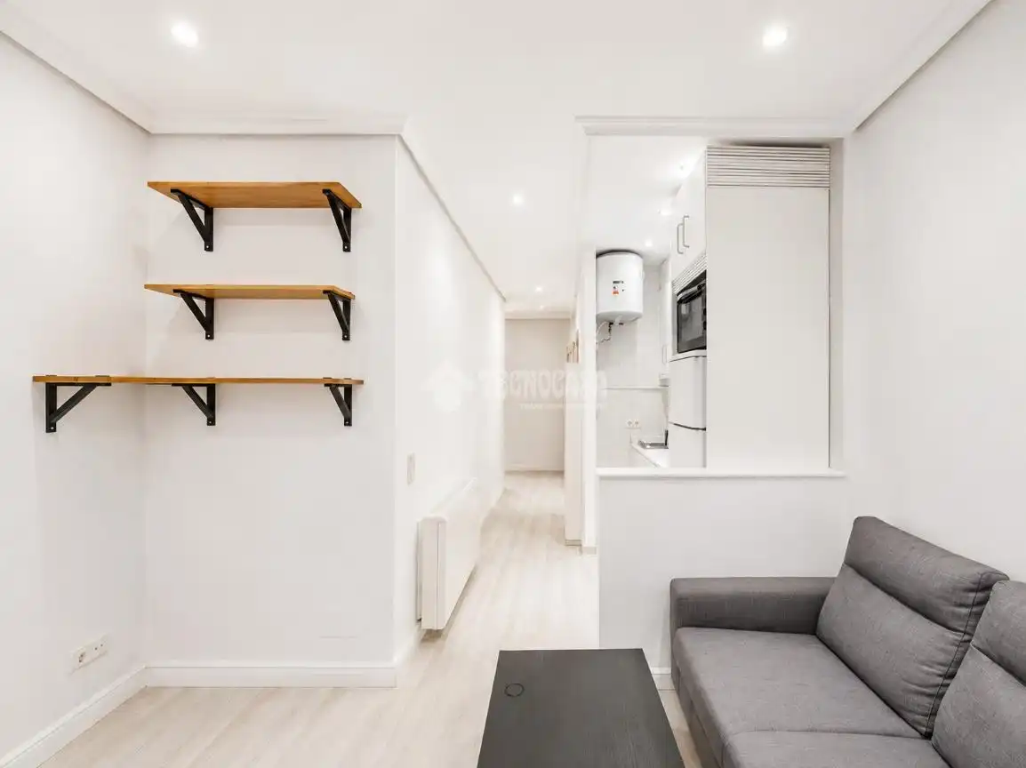 Habitación de Estudio de alquiler en Madrid