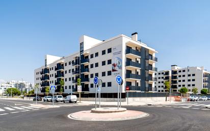 Exterior view of Planta baja to rent in Alcalá de Henares  with Air Conditioner, Private garden and Storage room