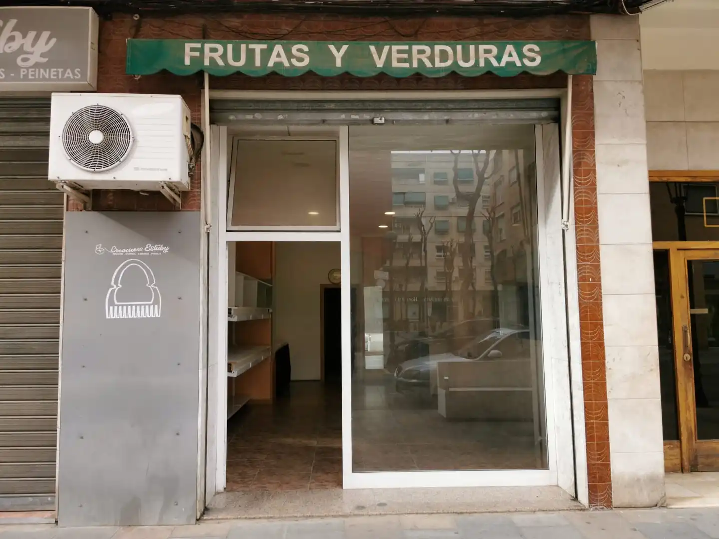 Local commercial à louer à Carrer del Mestre Palau, imagen 3