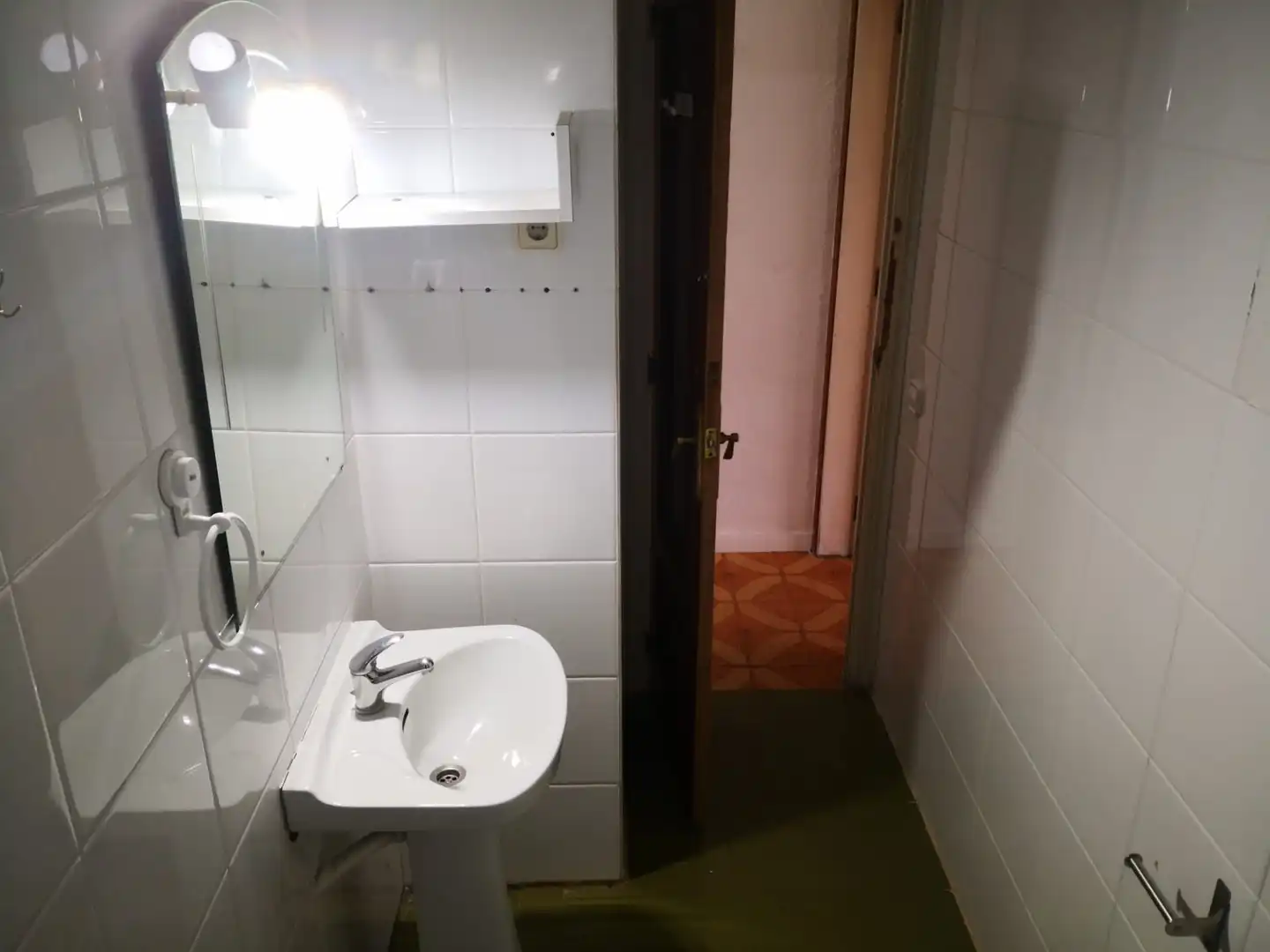 Bany de Pis en venda en Cunit amb Terrassa i Traster