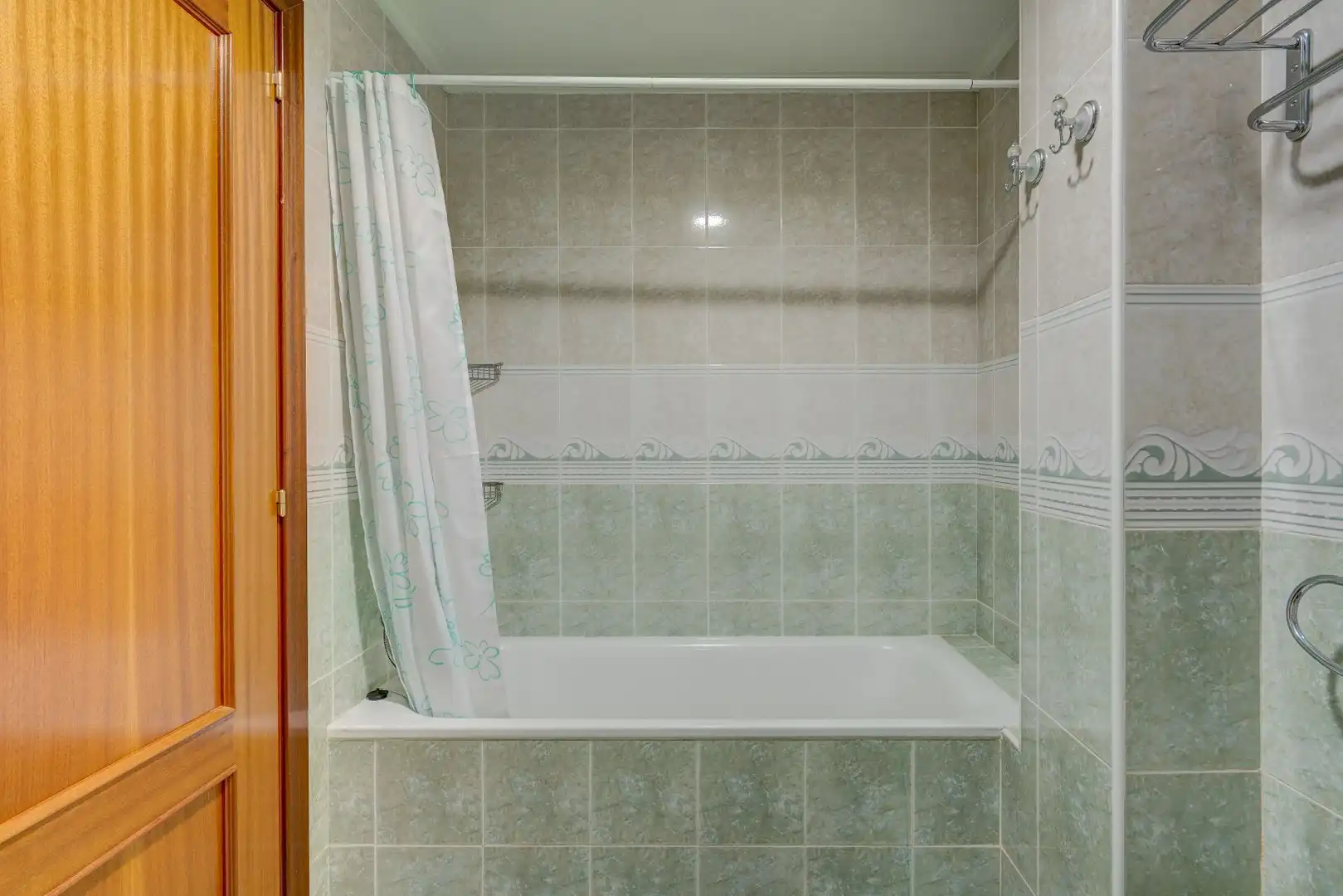 Baño de Piso en venta en Urnieta con Calefacción, Terraza y Trastero