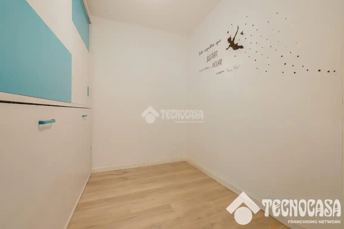 Piso con terraza en venta en Nou Barris, imagen 14