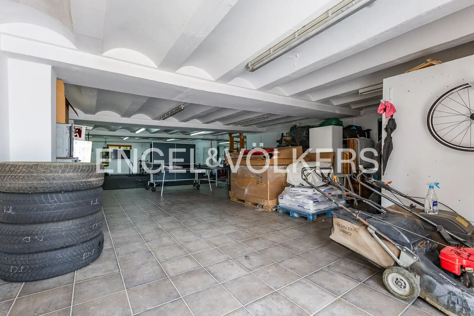 Casa o xalet en venda en Cerdanyola del Vallès amb Calefacció, Jardí privat i Parquet