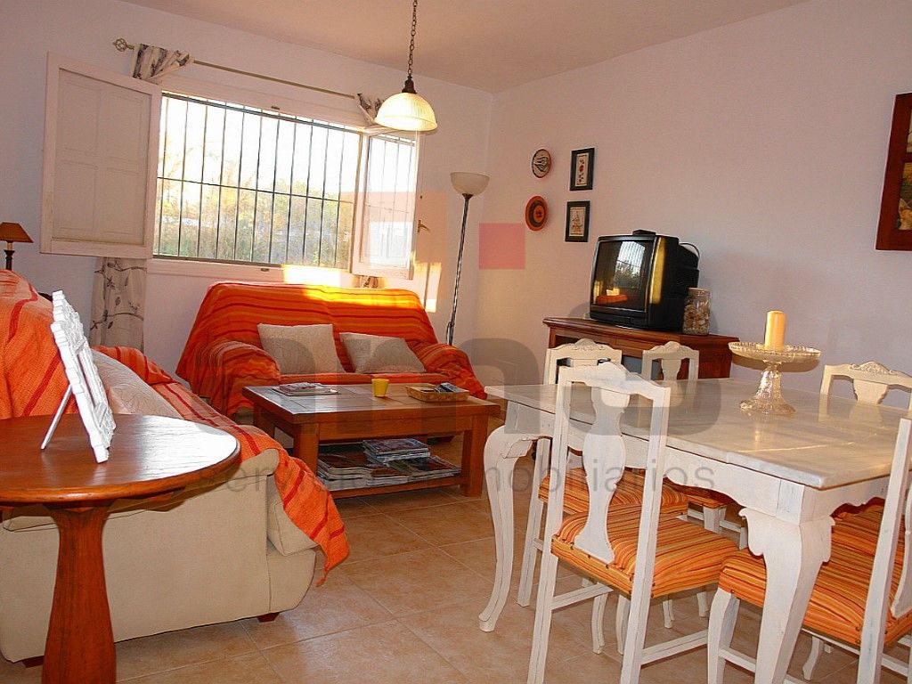 Sala d'estar de Casa o xalet en venda en Vera amb Jardí privat i Terrassa