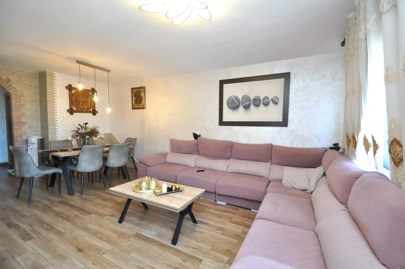 Sala de estar de Casa adosada en venta en La Ràpita con Terraza