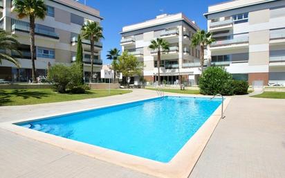 Piscina de Apartament en venda en Alicante / Alacant amb Aire condicionat, Jardí privat i Terrassa