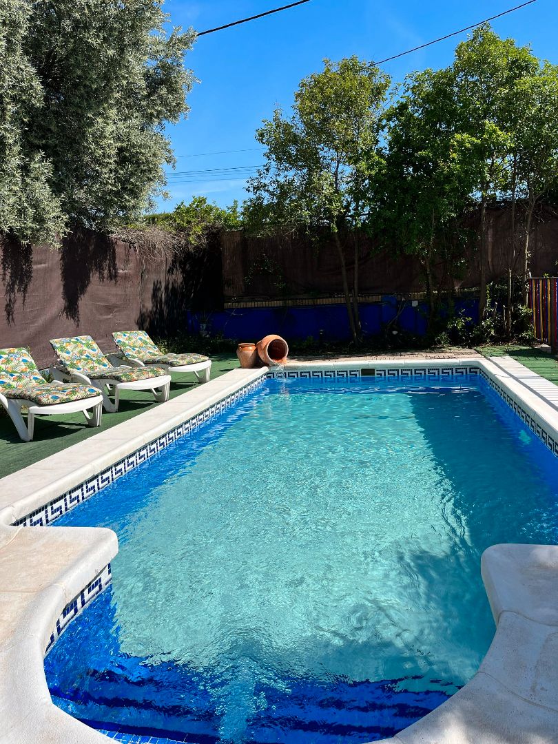 Schwimmbecken von Grundstücke zum Verkauf in Maracena