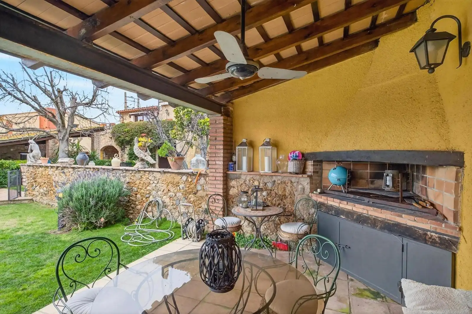 Casa rústica con piscina en venta en Carrer Carrer Castell, imagen 39