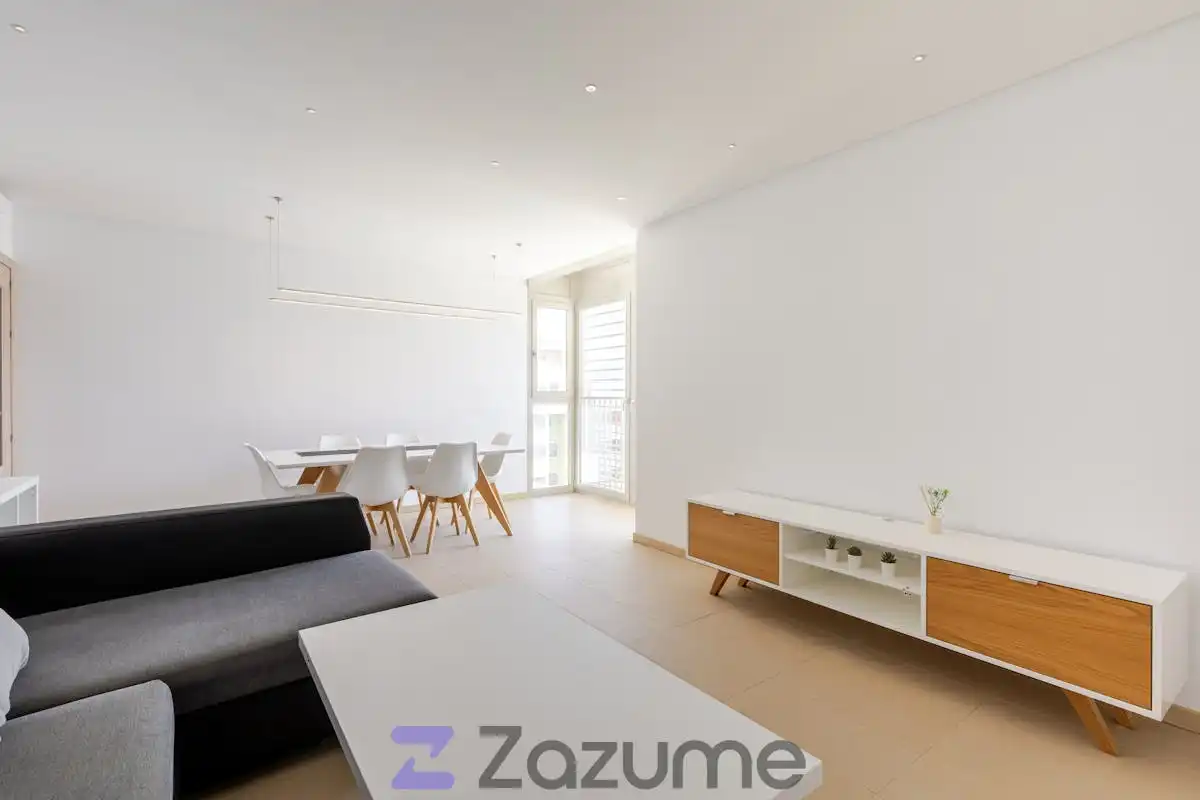 Living room of Flat for rent in Madrid  with Air Conditioner, Heating and Private garden