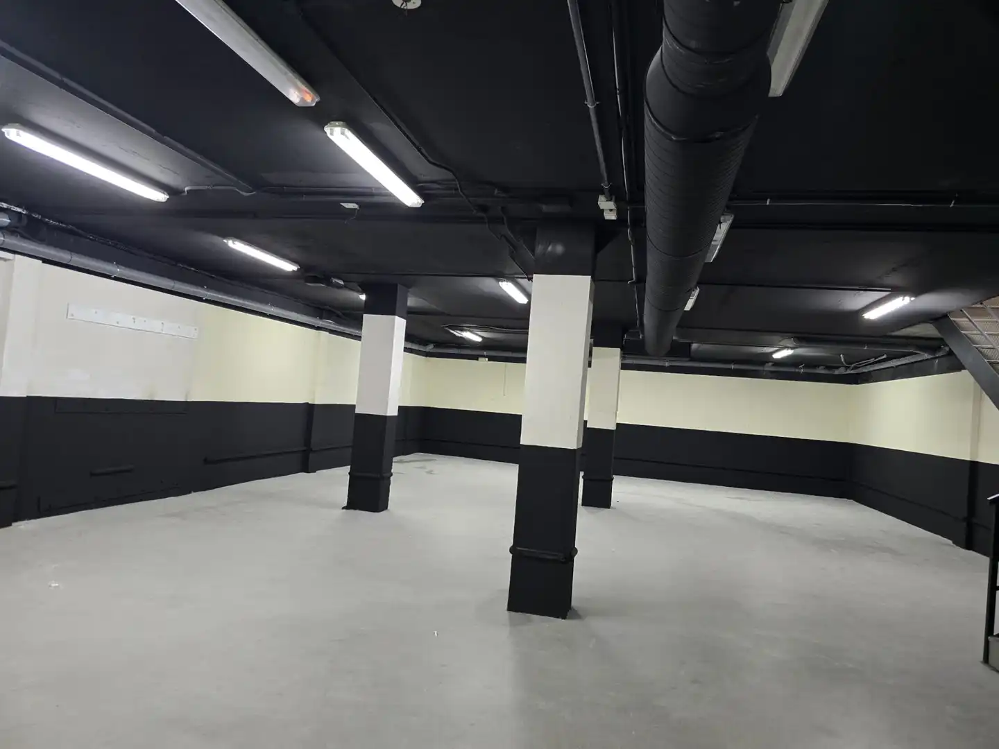 Nave industrial de alquiler en Boadilla del Monte