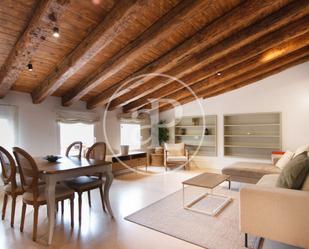 Living room of Attic to rent in  Madrid Capital  with Air Conditioner, Heating and Terrace