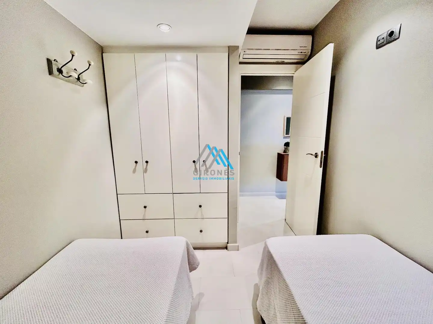Apartamento con ascensor en venta en Passeig del Mar, imagen 26