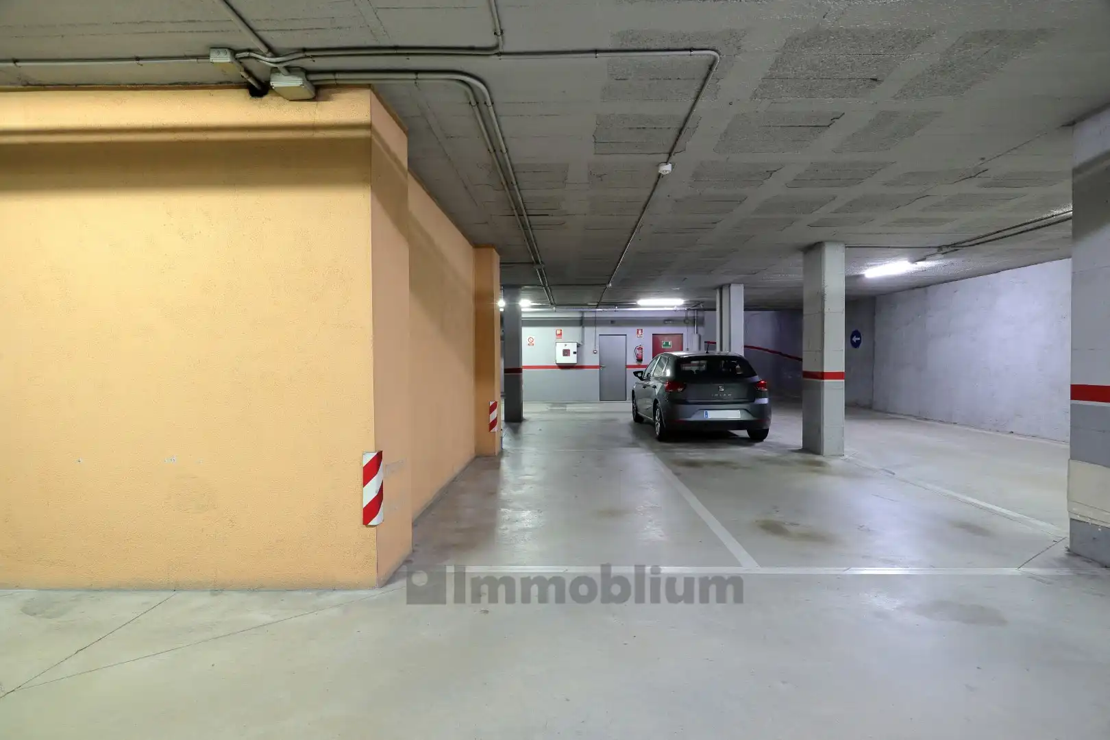 Parkplatz von Garage zum Verkauf in Mataró