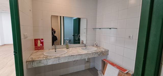 Local comercial en Alquiler en Centre