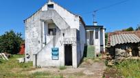 Vista exterior de Casa o xalet en venda en Vigo  amb Jardí privat