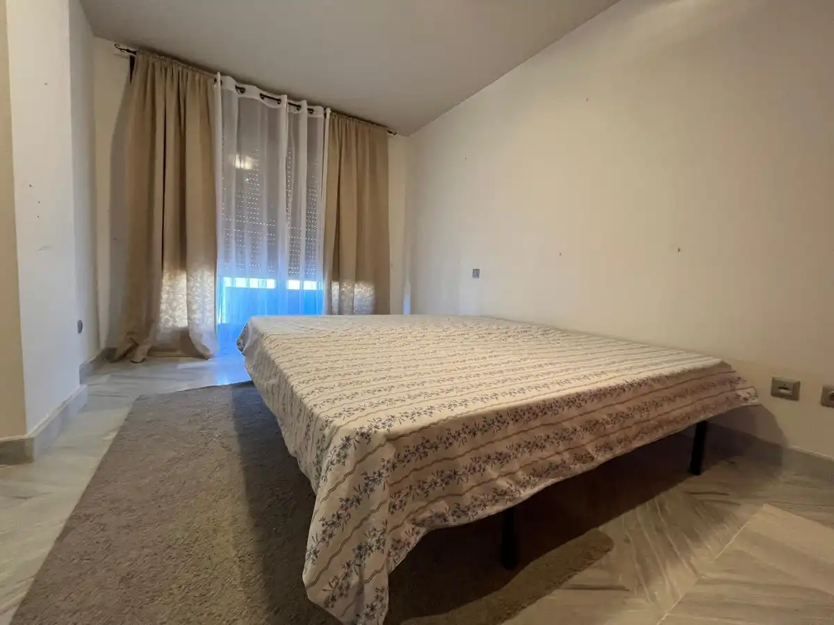 Apartamento con piscina en venta en Los Flamingos, imagen 19