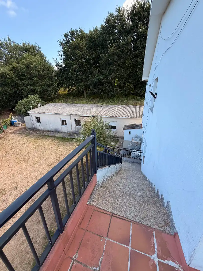 Vista exterior de Casa o chalet en venta en Cambre  con Calefacción, Amueblado y Balcón