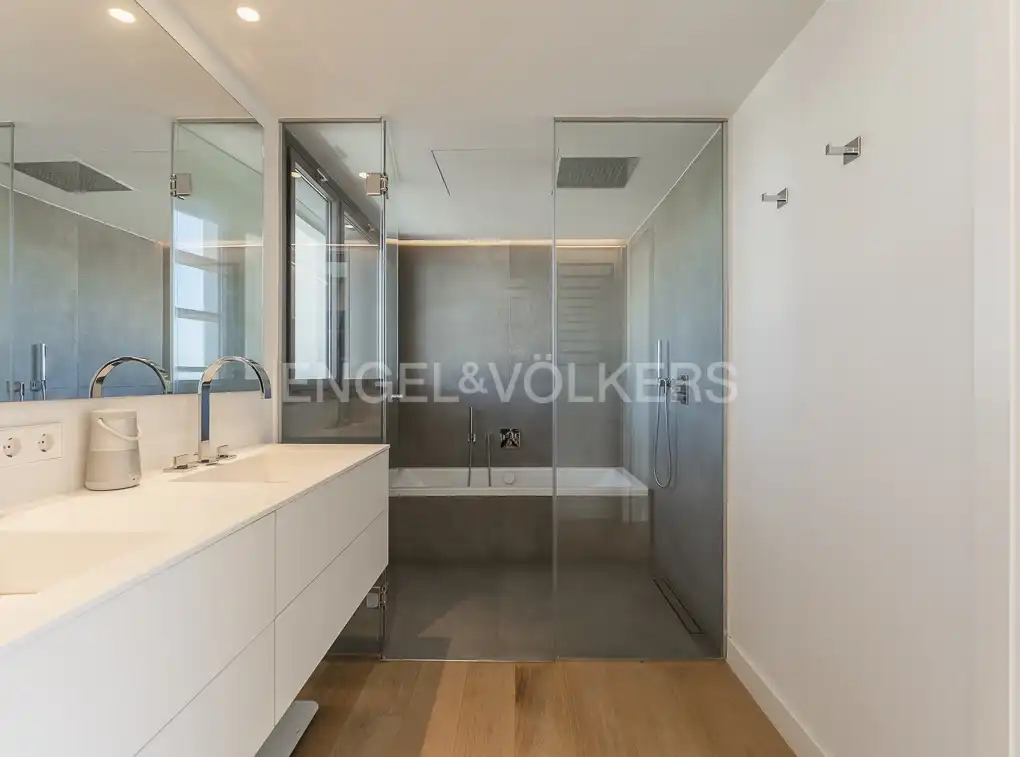 Bathroom of Detached homes for sale in Gavà  with Air Conditioner, Heating and Private garden