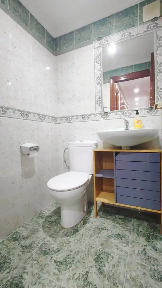 Bathroom of Flat for sale in Mieres (Asturias)  with Heating, Parquet flooring and Storage room