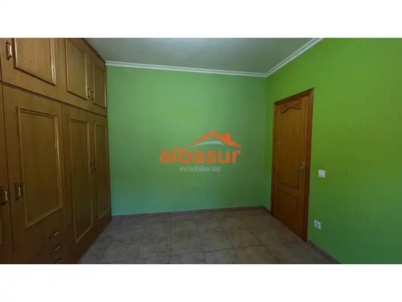 Dormitori de Casa o xalet en venda en Periurbano Oeste - Sierra