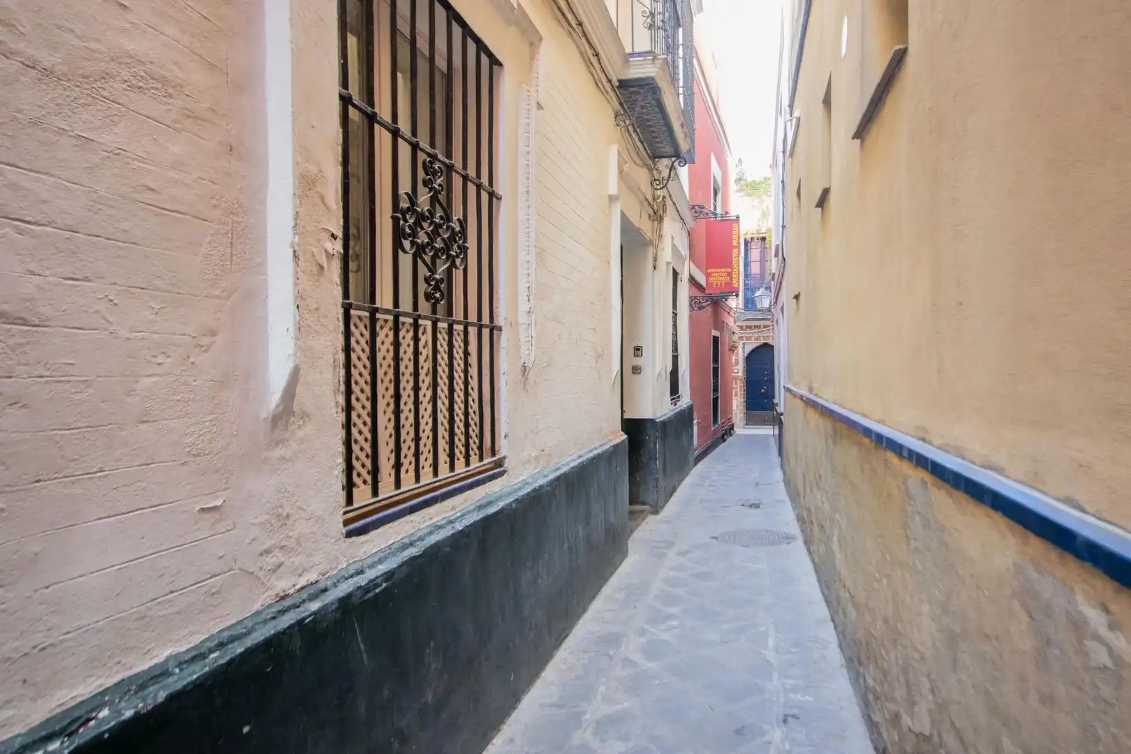 Flat for sale in Sevilla, Sevilla
