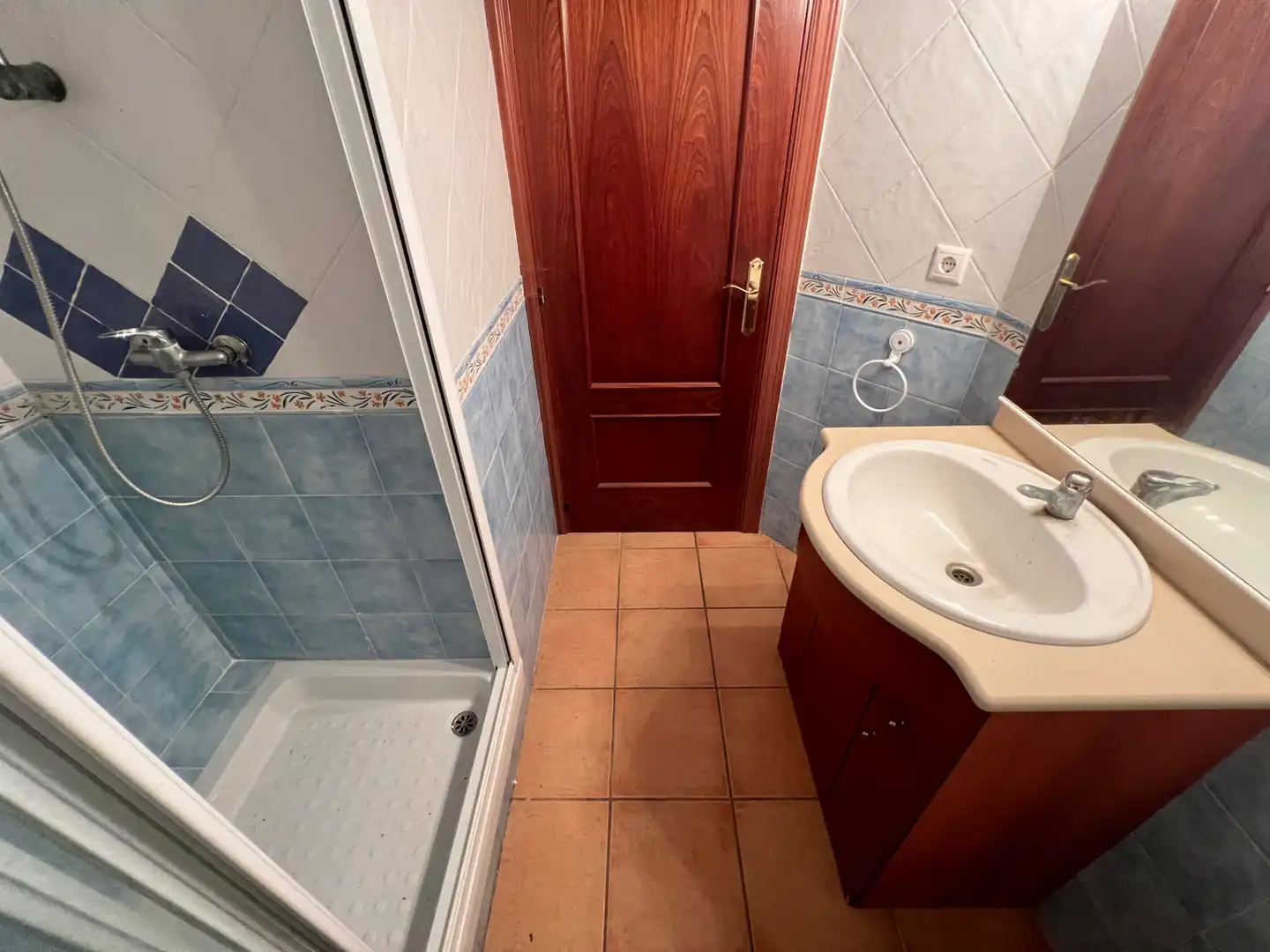 Baño de Piso en venta en Amposta con Jardín privado, Terraza y Amueblado