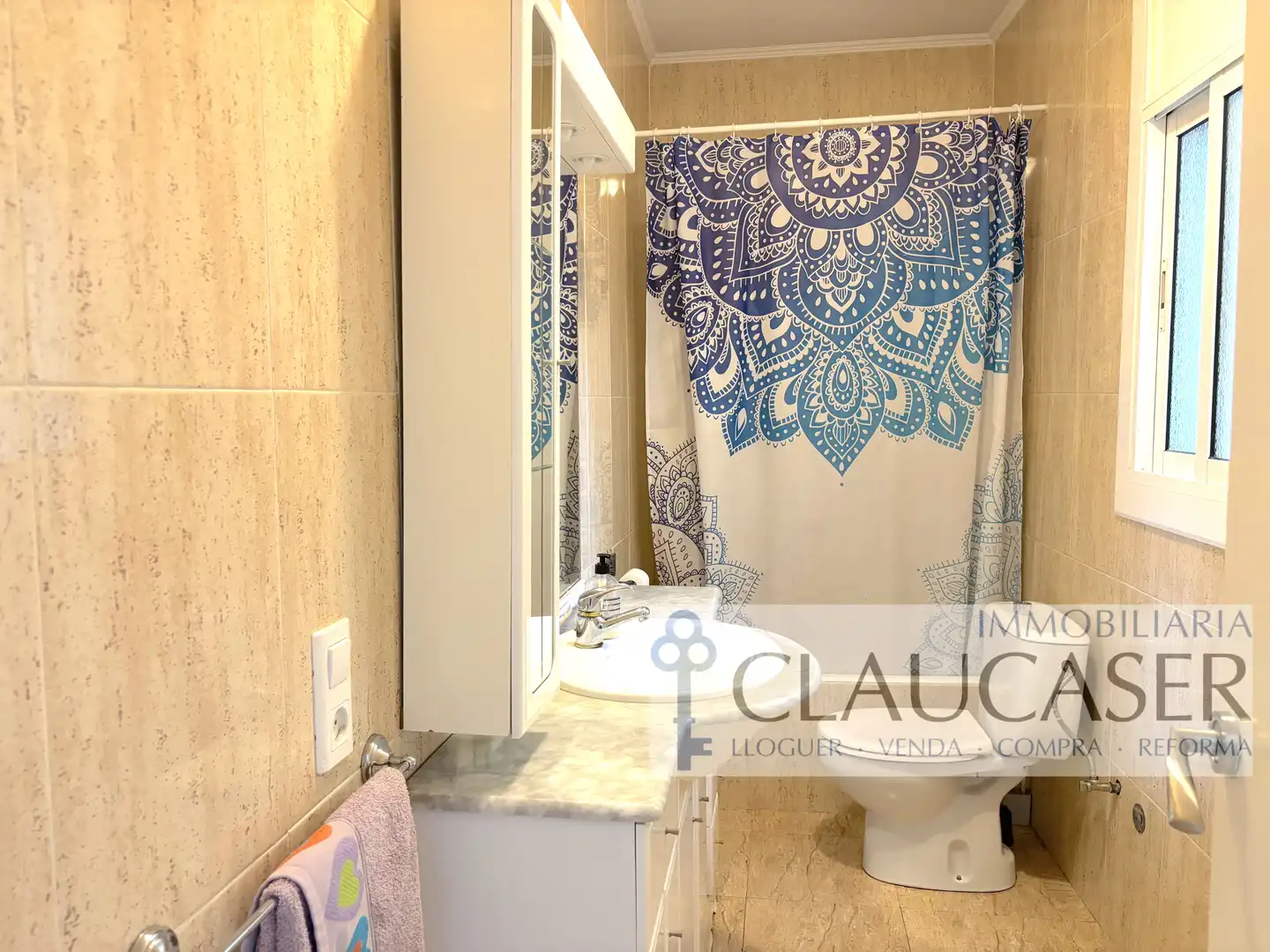 Bany de Casa o xalet en venda en Rubí amb Calefacció
