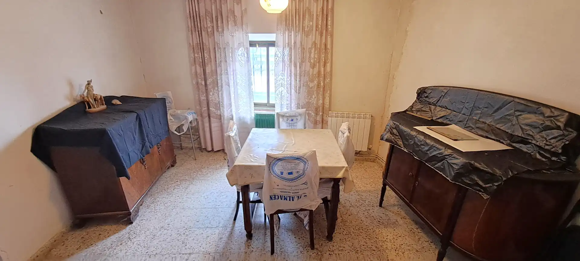 Comedor de Finca rústica en venta en Labajos con Calefacción, Jardín privado y Trastero