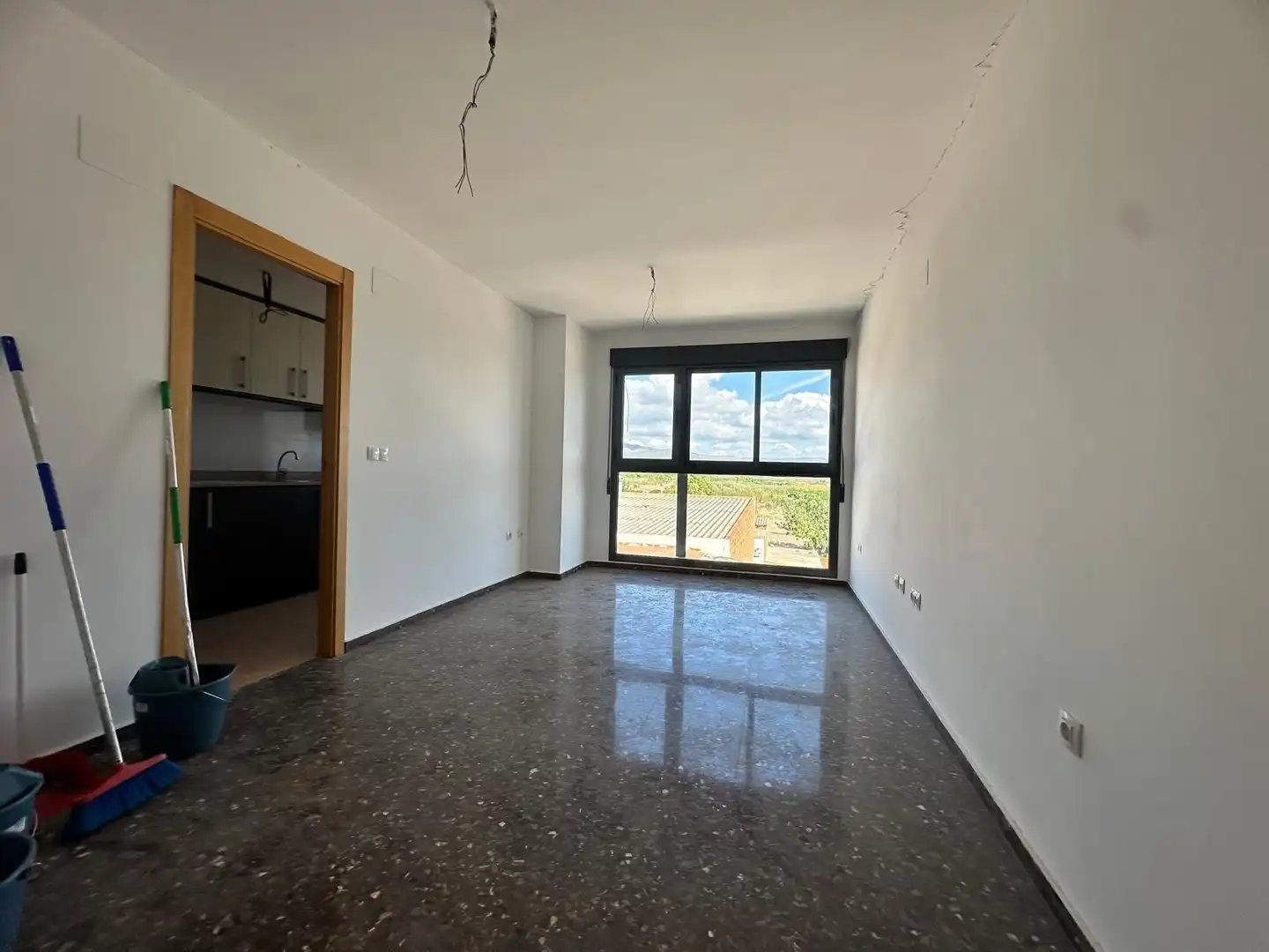 Wohnzimmer von Wohnung zum Verkauf in Casinos, Valencia