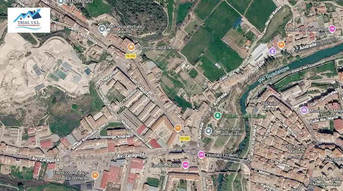 Vista exterior de Casa adosada en venta en Alcañiz