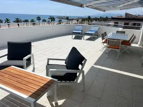 Apartment with pool for sale in calle Lleida 18