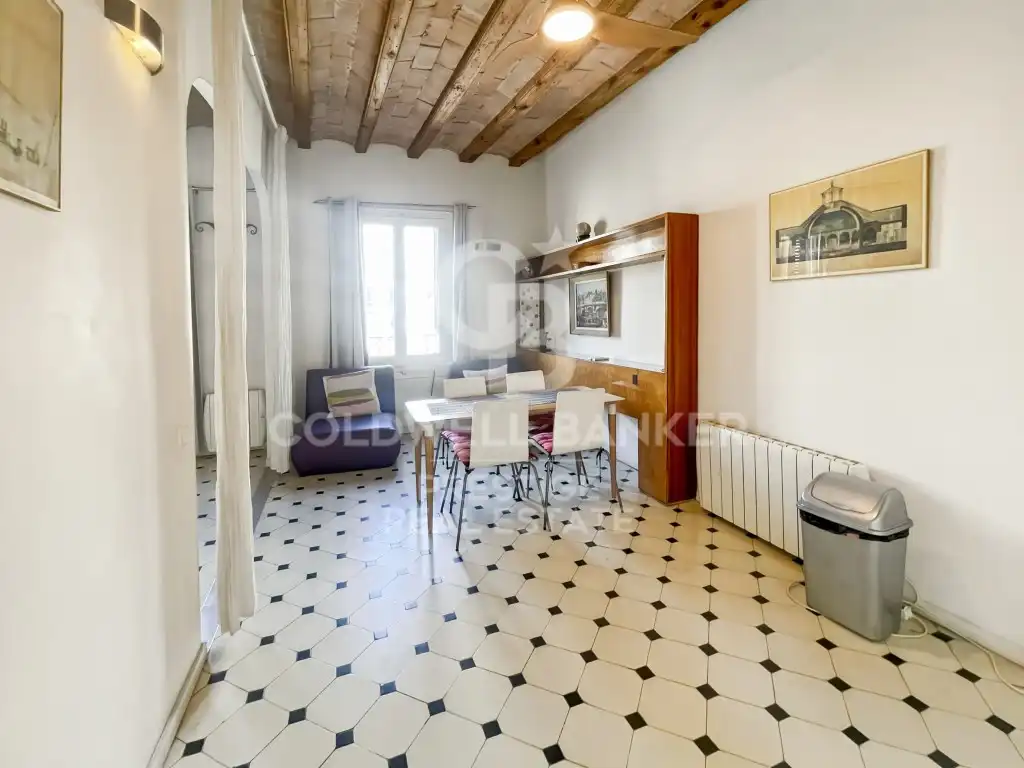 Menjador de Àtic en venda en Barcelona amb Aire condicionat, Terrassa i Rentadora